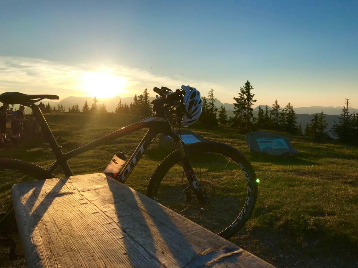 Appartementhaus Sky Lodge Altenmarkt im Pongau Eksteriør billede